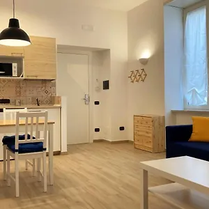 appartamento-nel-cuore-storico-di-napoli.hotels-amalfi.com/