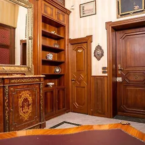 royal-home-duomo.hotels-amalfi.com/